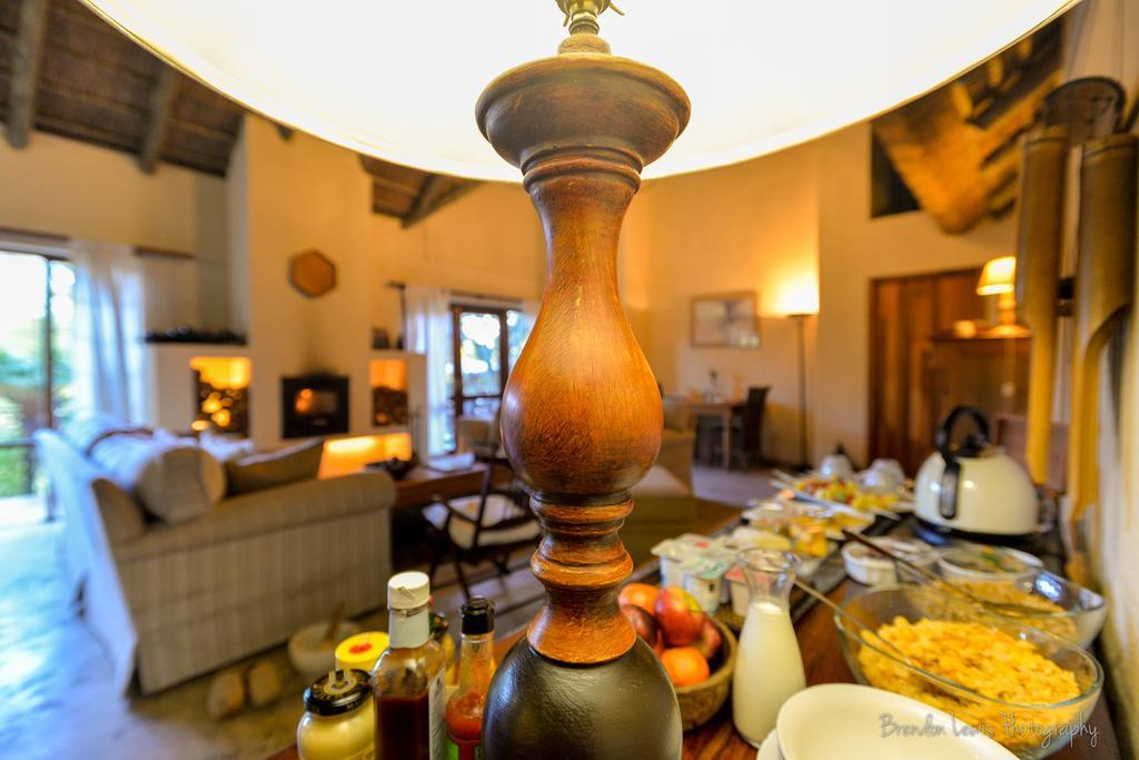 50 On Shepherd Boutique Guest House Sandton Ngoại thất bức ảnh