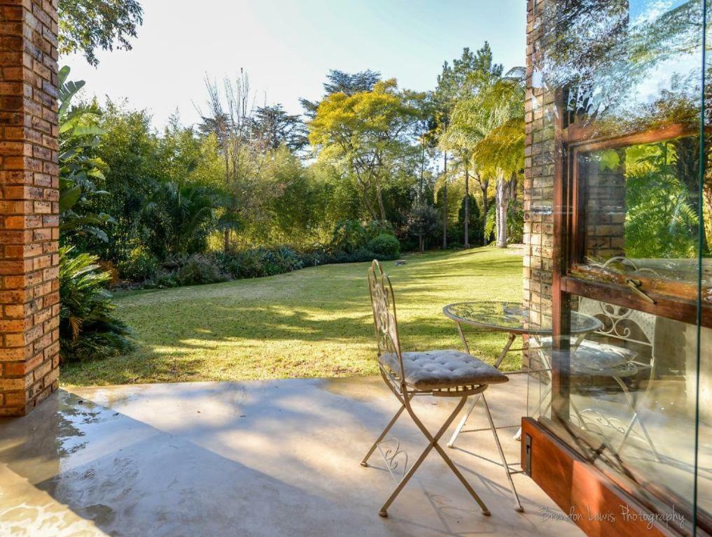 50 On Shepherd Boutique Guest House Sandton Ngoại thất bức ảnh