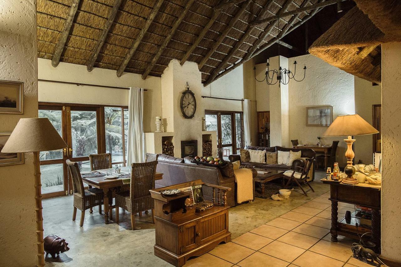 50 On Shepherd Boutique Guest House Sandton Ngoại thất bức ảnh