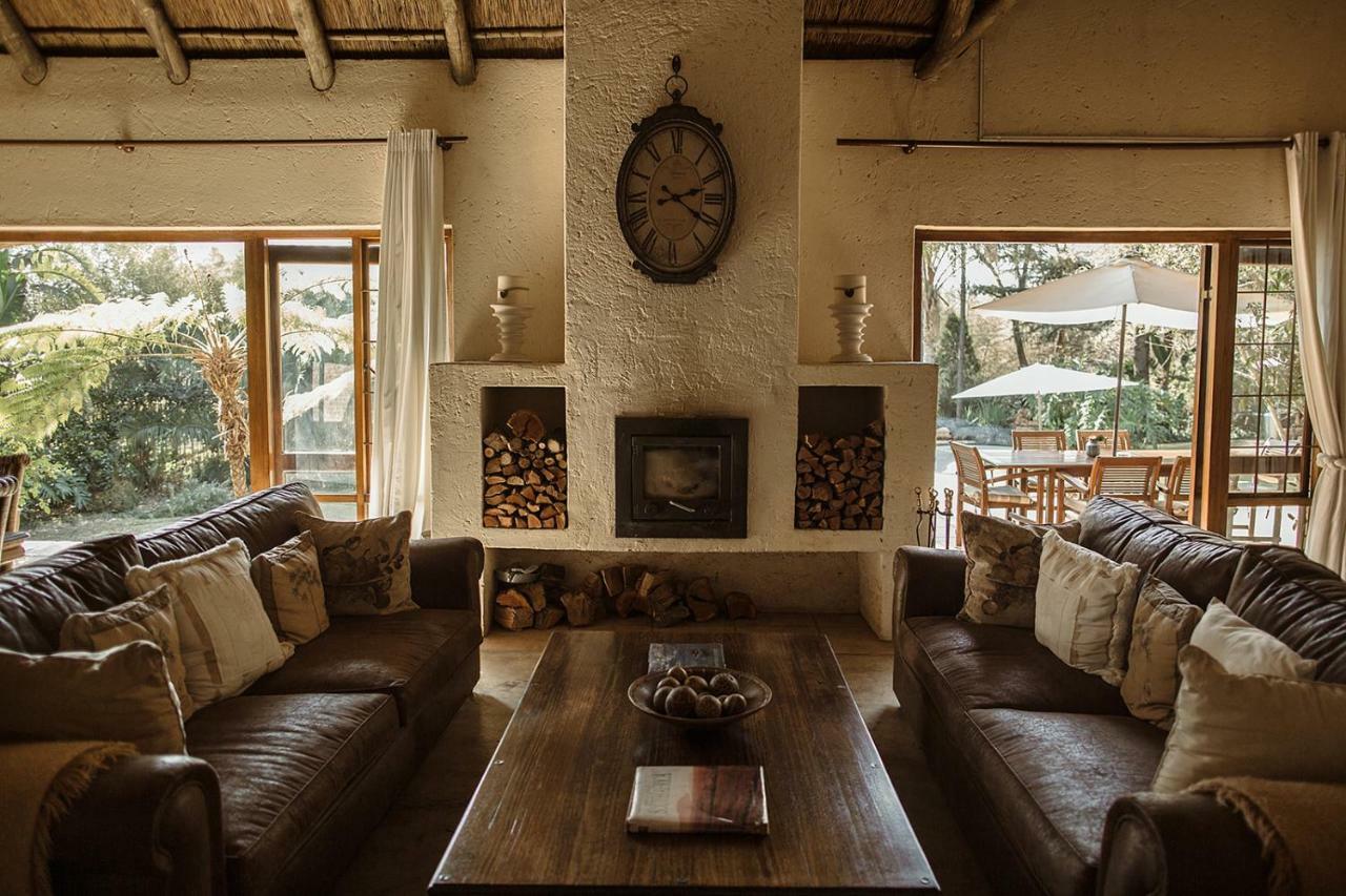 50 On Shepherd Boutique Guest House Sandton Ngoại thất bức ảnh