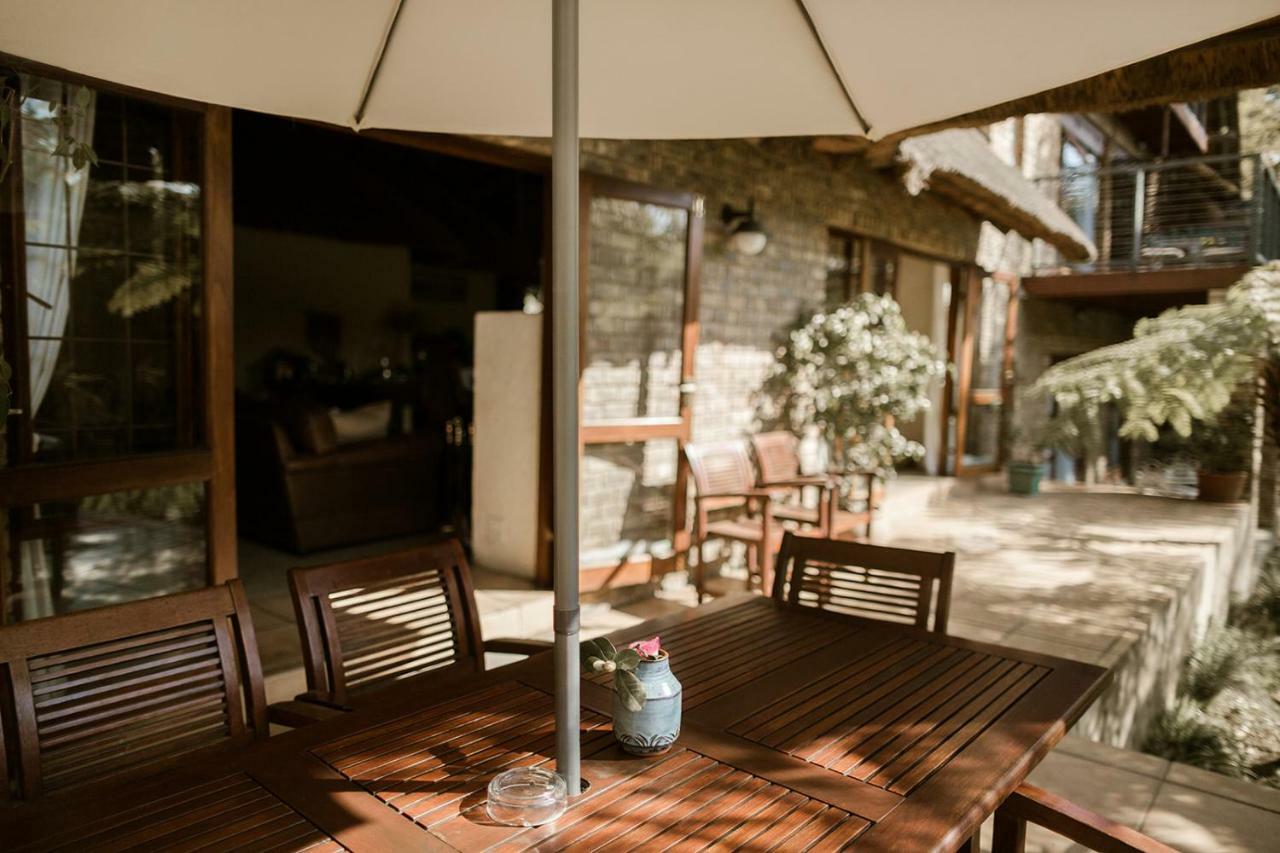 50 On Shepherd Boutique Guest House Sandton Ngoại thất bức ảnh